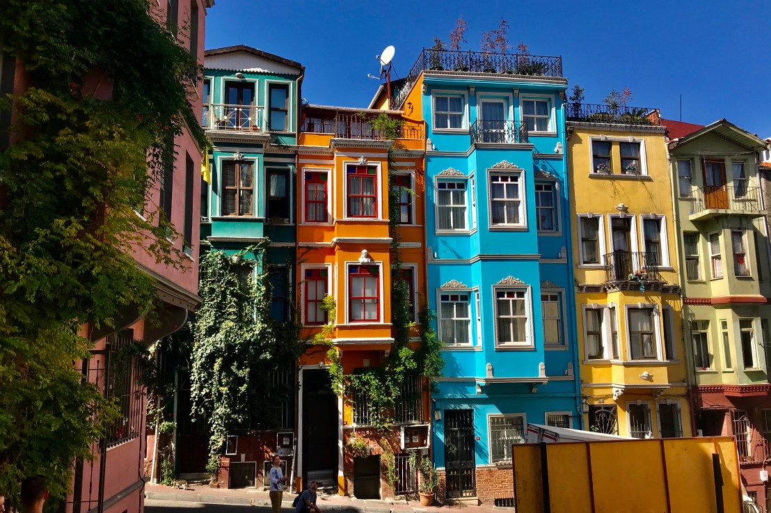 A Walk In The&nbsp;Neighborhood