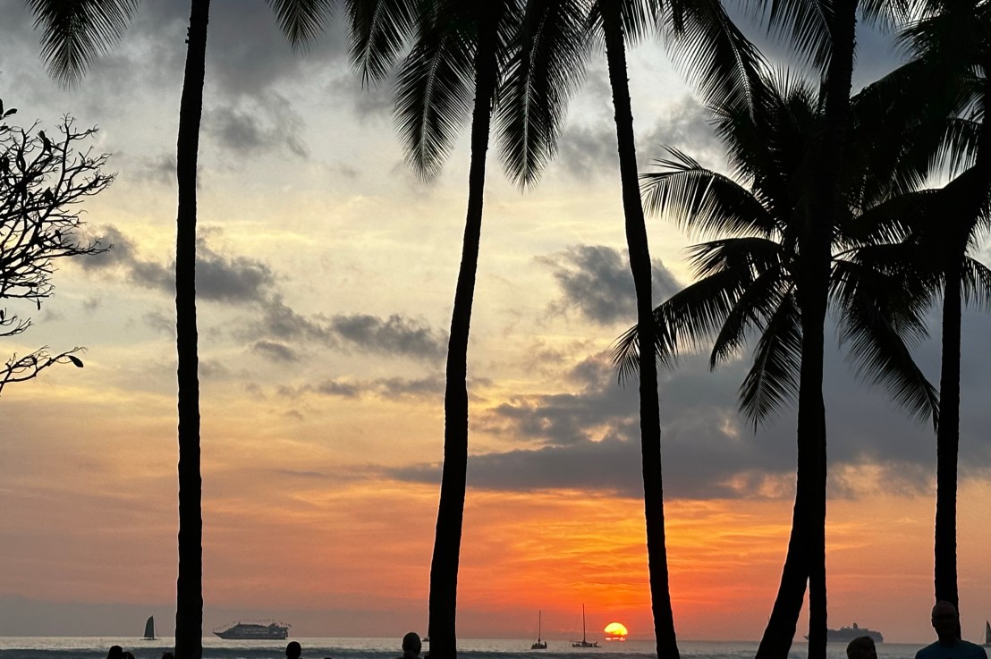 Oahu – Flora, Falls, Food, and Some&nbsp;Hiking